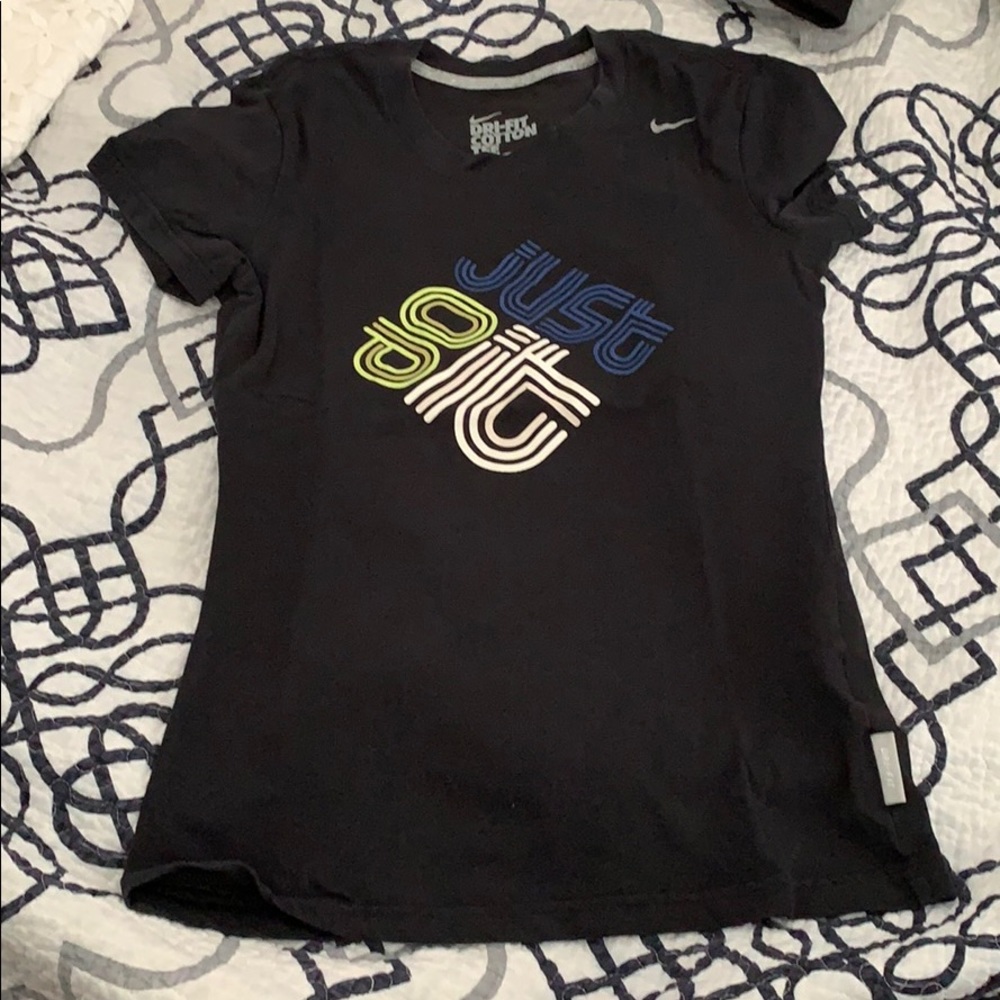 Nike just do it graphic tee